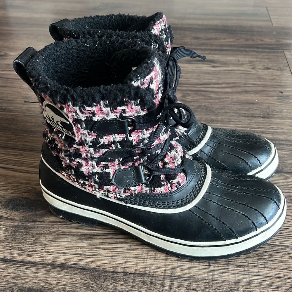 Sorel Black Winter Snow Boots Women's Tivoli
Tweed Valentine/Winter Houndstooth